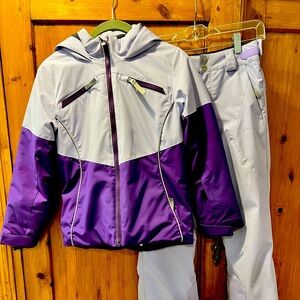 Spyder girls lavender and purple ski jacket and pants, size 10.